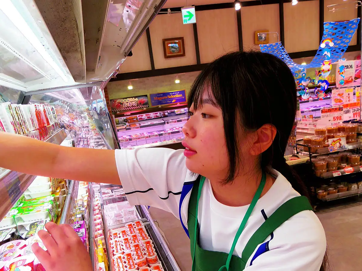 店舗での実習の様子
