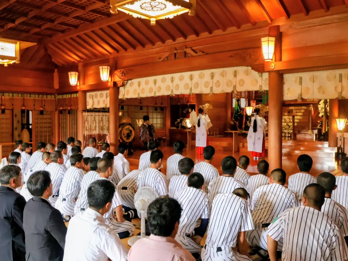 必勝祈願の様子